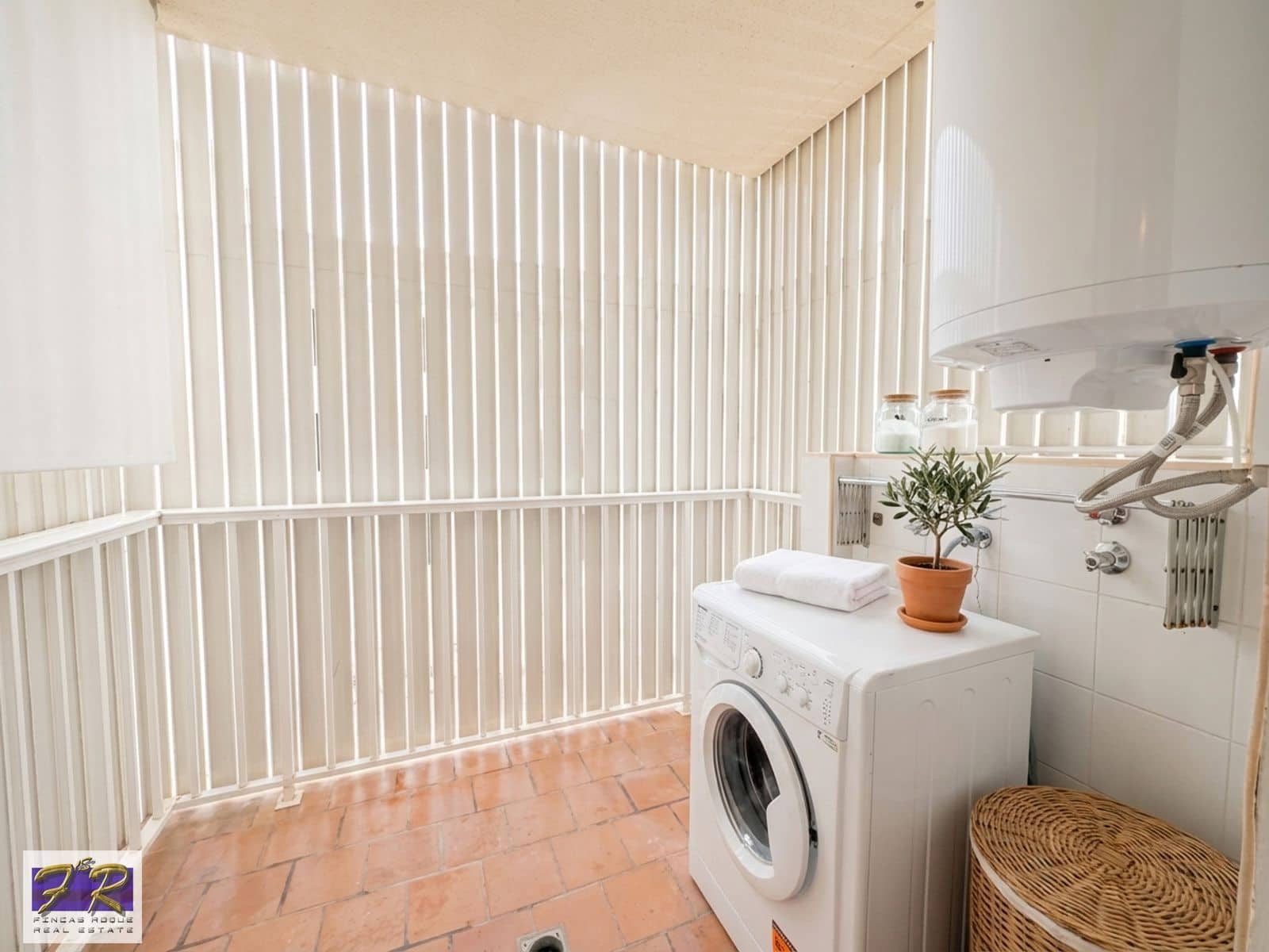 Piso de 2 habitaciones en Pollensa / Pollença en venta con garaje - 398.000 € (Ref: 10023184)