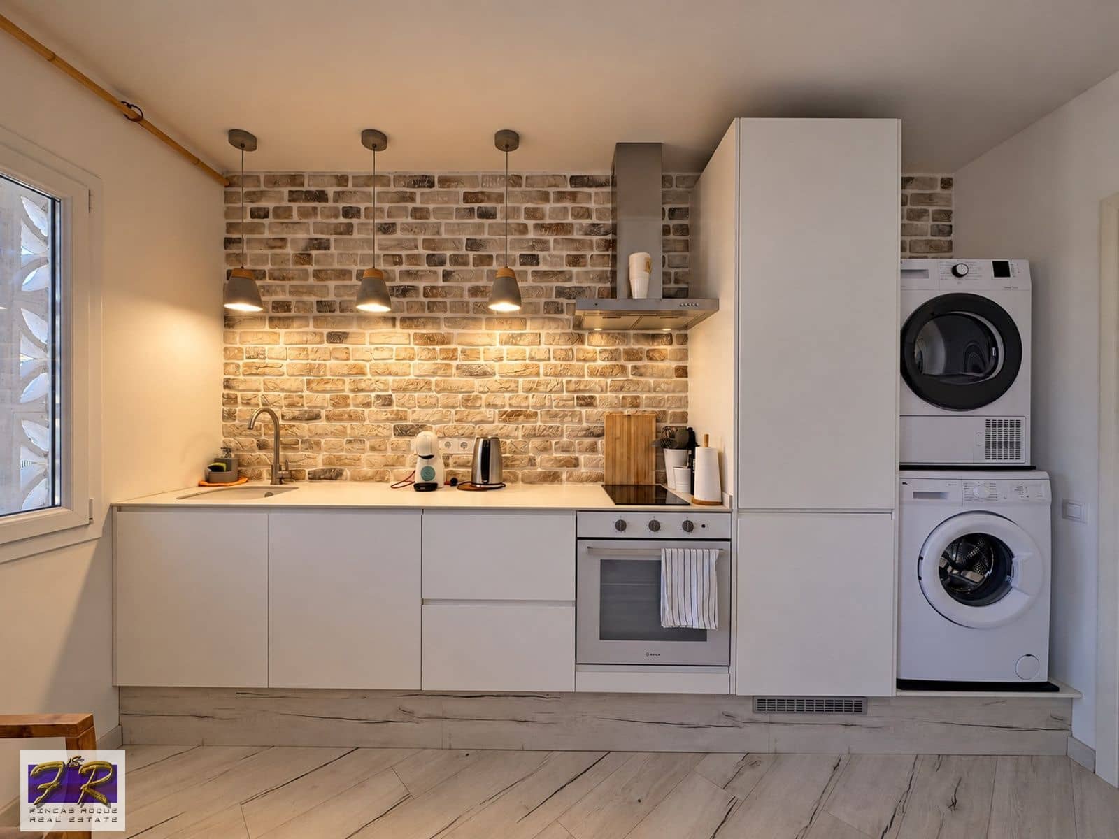 2 sypialnia Mieszkanie na sprzedaż w Puerto de Alcudia z garażem - 385 000 € (Ref: 10060807)