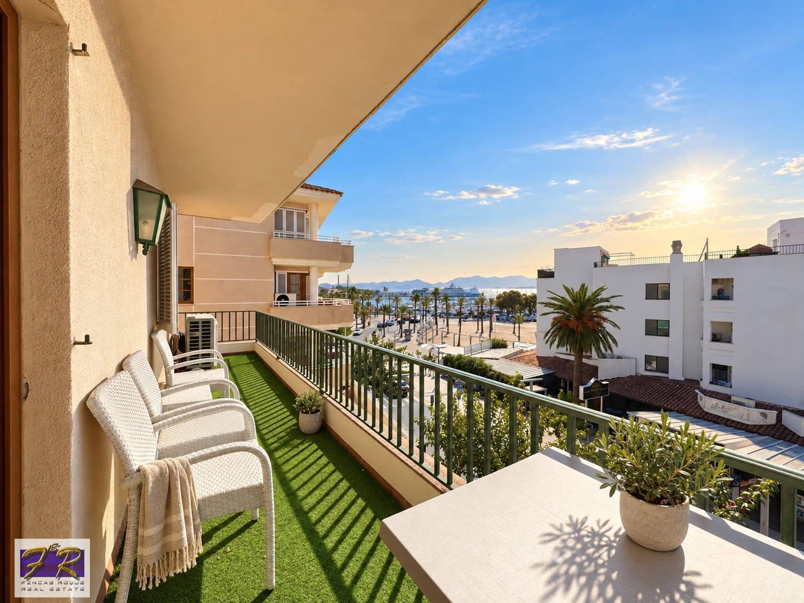 3 sypialnia Mieszkanie na sprzedaż w Puerto de Alcudia - 420 000 € (Ref: 10085095)