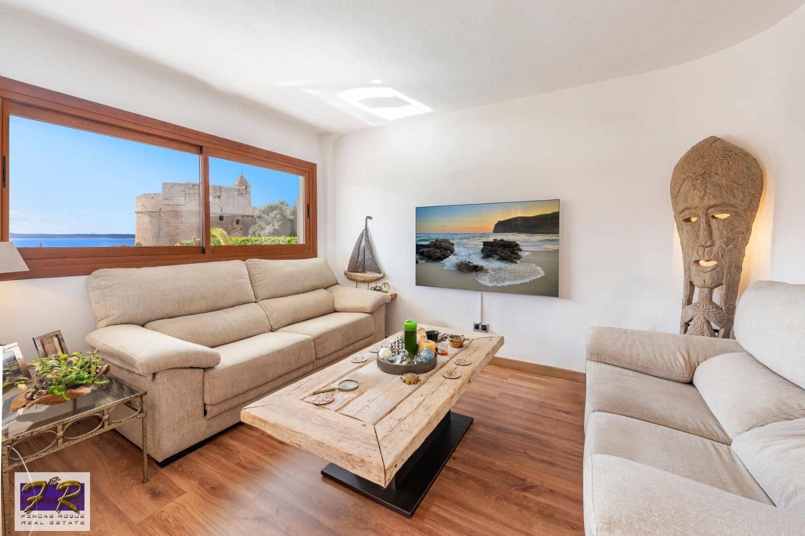 5 bedroom Villa for sale in Aucanada with pool garage - € 1,275,000 (Ref: 10183562)
