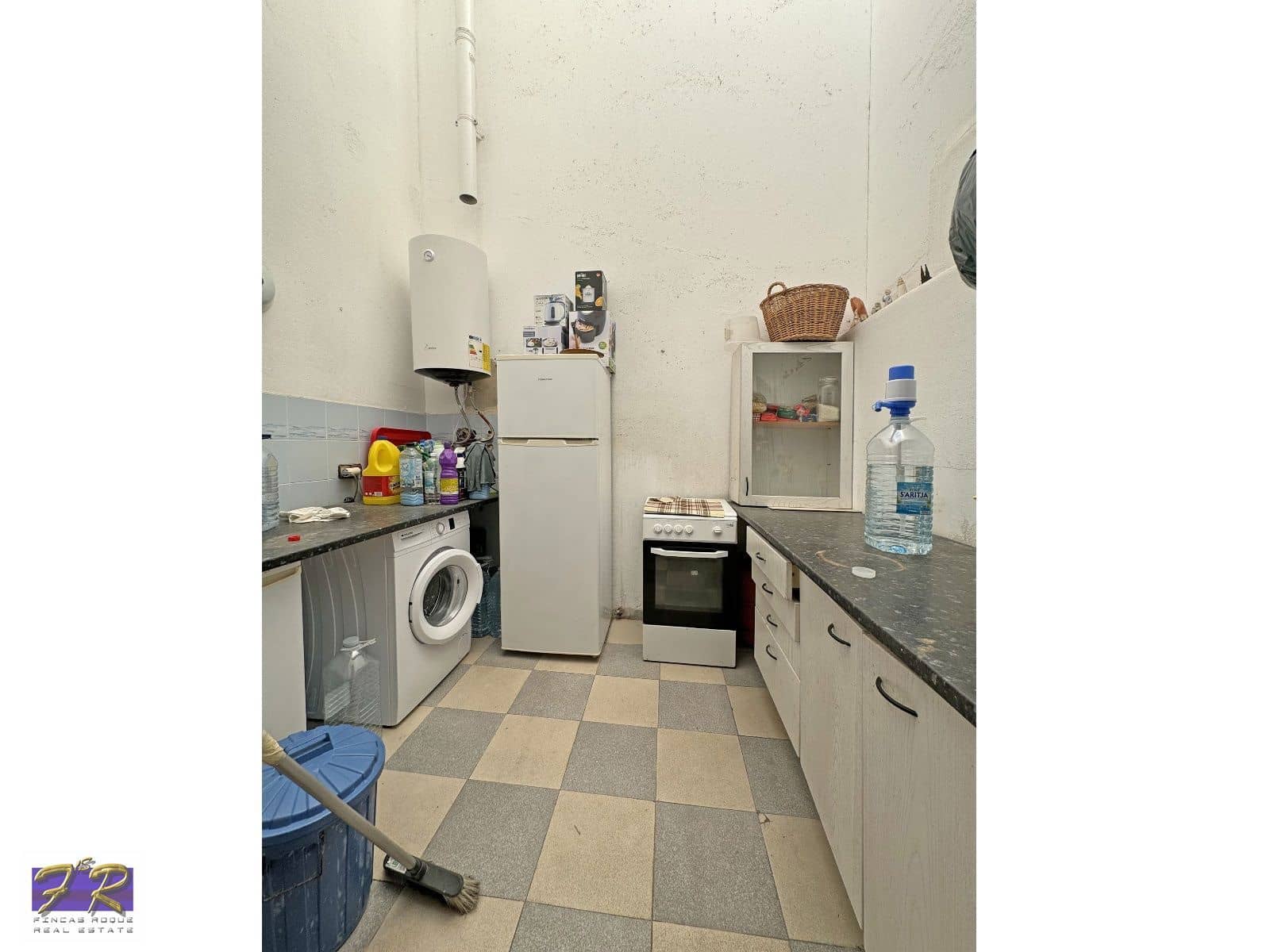 3 bedroom Villa for sale in Puerto de Alcudia with garage - € 550,000 (Ref: 8190207)