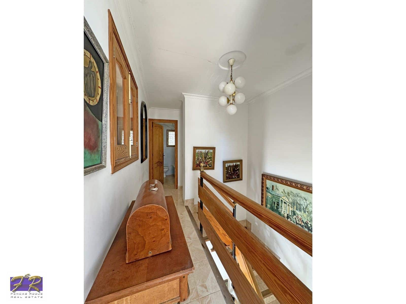 3 bedroom Villa for sale in Puerto de Alcudia with garage - € 550,000 (Ref: 8190207)