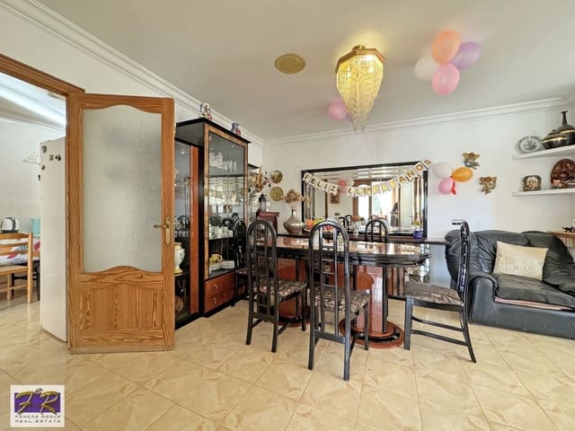 Chalet de 3 habitaciones en Puerto de Alcudia, Alcúdia en venta con garaje - 550.000 € (Ref: 8190207)