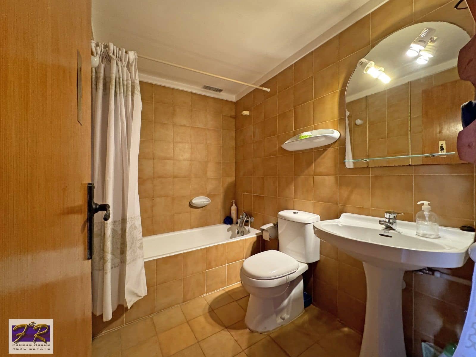 3 soveværelse Lejlighed til salg i Puerto de Alcudia med garage - € 250.000 (Ref: 8565607)