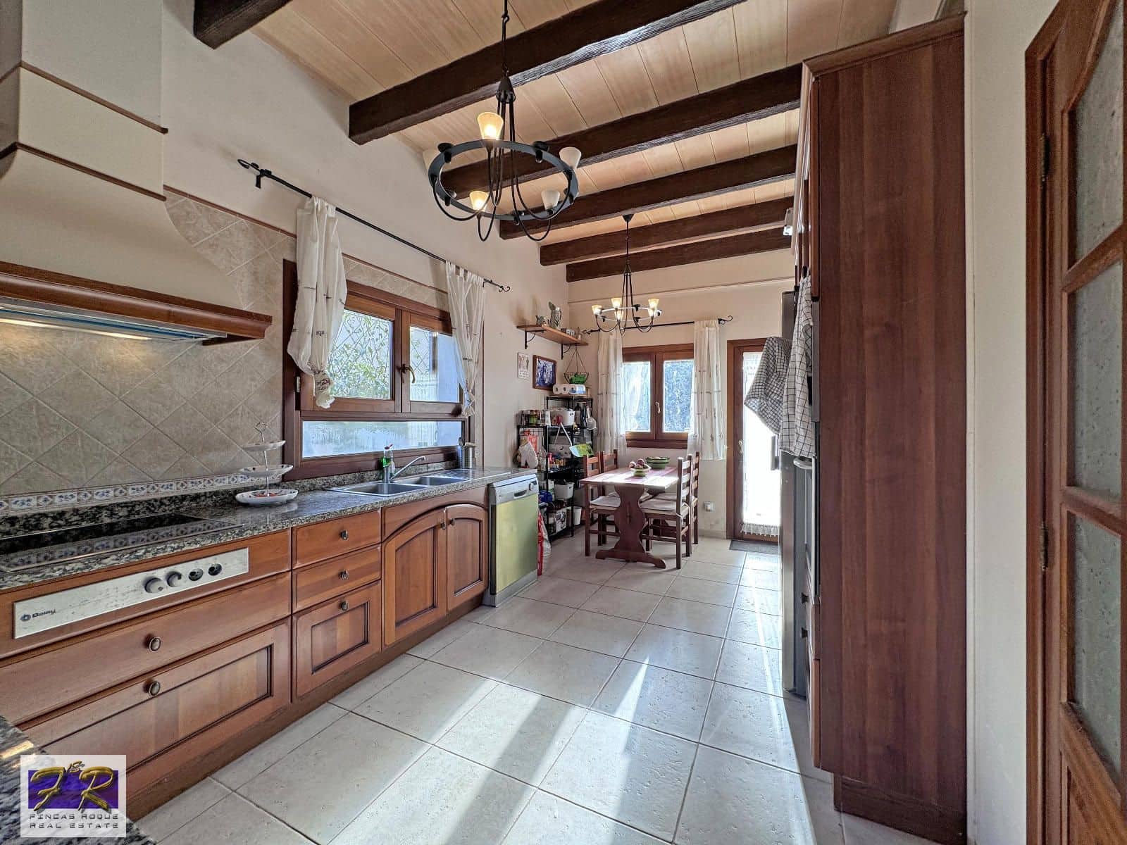 5 Zimmer Villa zu verkaufen in Alcudia mit Pool Garage - 950.000 € (Ref: 8580585)