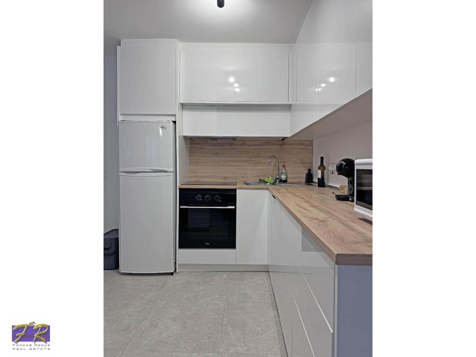 2 soveværelse Lejlighed til salg i Puerto de Alcudia - € 280.000 (Ref: 8658103)