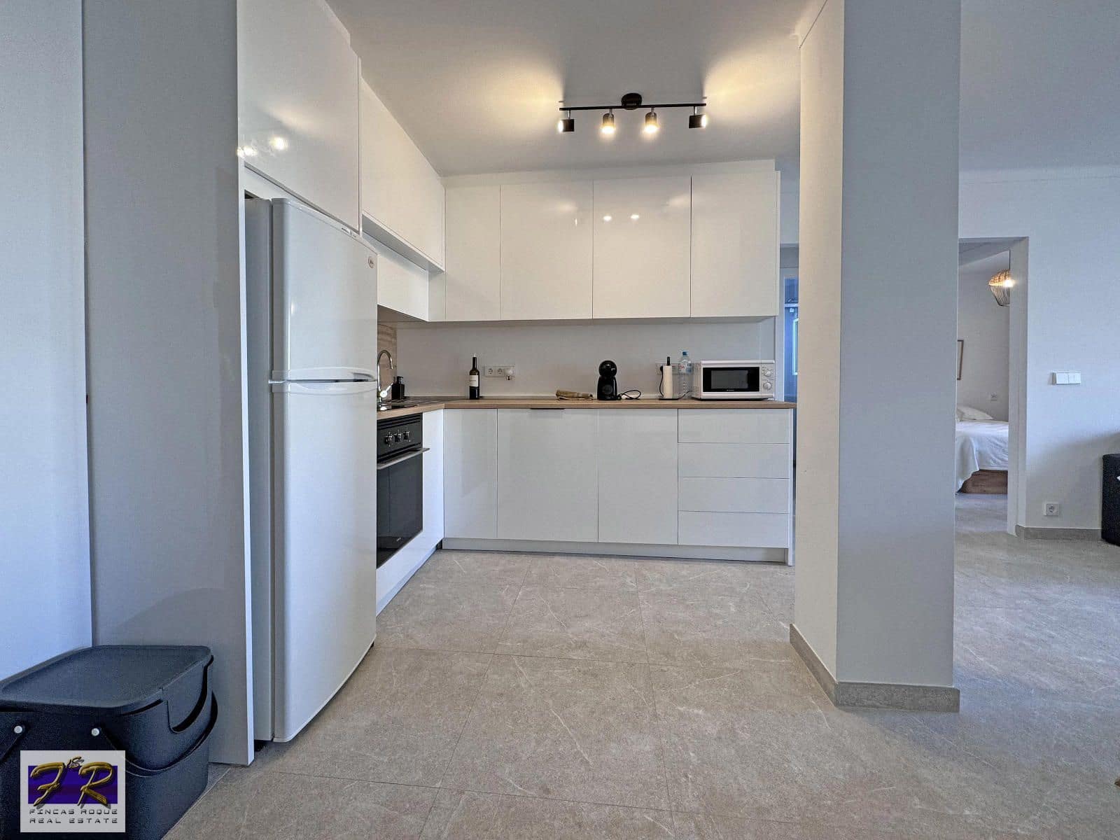 2 soveværelse Lejlighed til salg i Puerto de Alcudia - € 280.000 (Ref: 8658103)