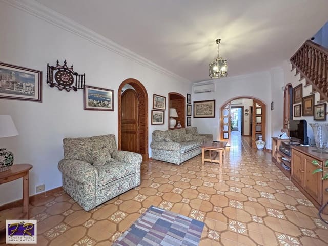 3 bedroom Villa for sale in Alcúdia - € 470,000 (Ref: 8685508)