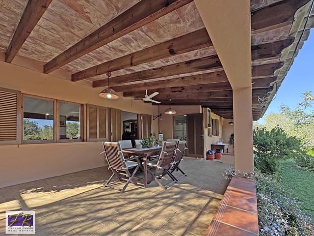 3 soveværelse Finca/Landehus til salg i Pollensa / Pollença med swimmingpool garage - € 950.000 (Ref: 8926147)