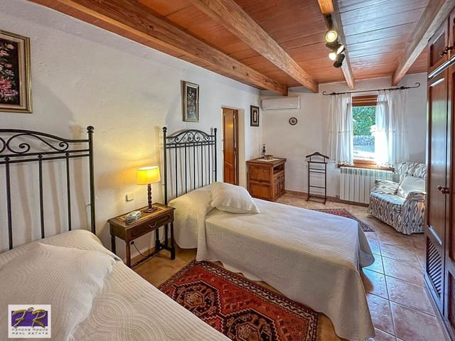 4 slaapkamer Villa te koop in Mal Pas-Bon Aire, Alcúdia met zwembad garage - € 1.990.000 (Ref: 8960666)