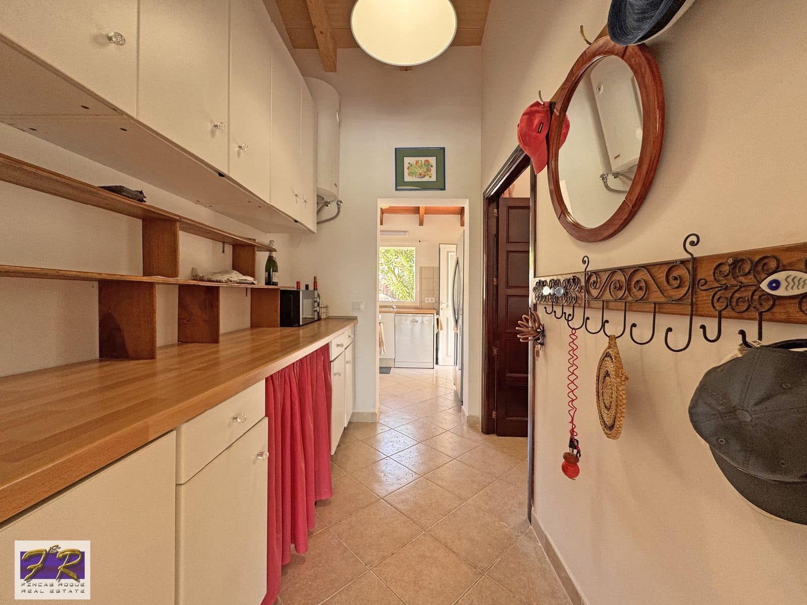 4 slaapkamer Villa te koop in Puerto de Alcudia - € 2.450.000 (Ref: 9066340)