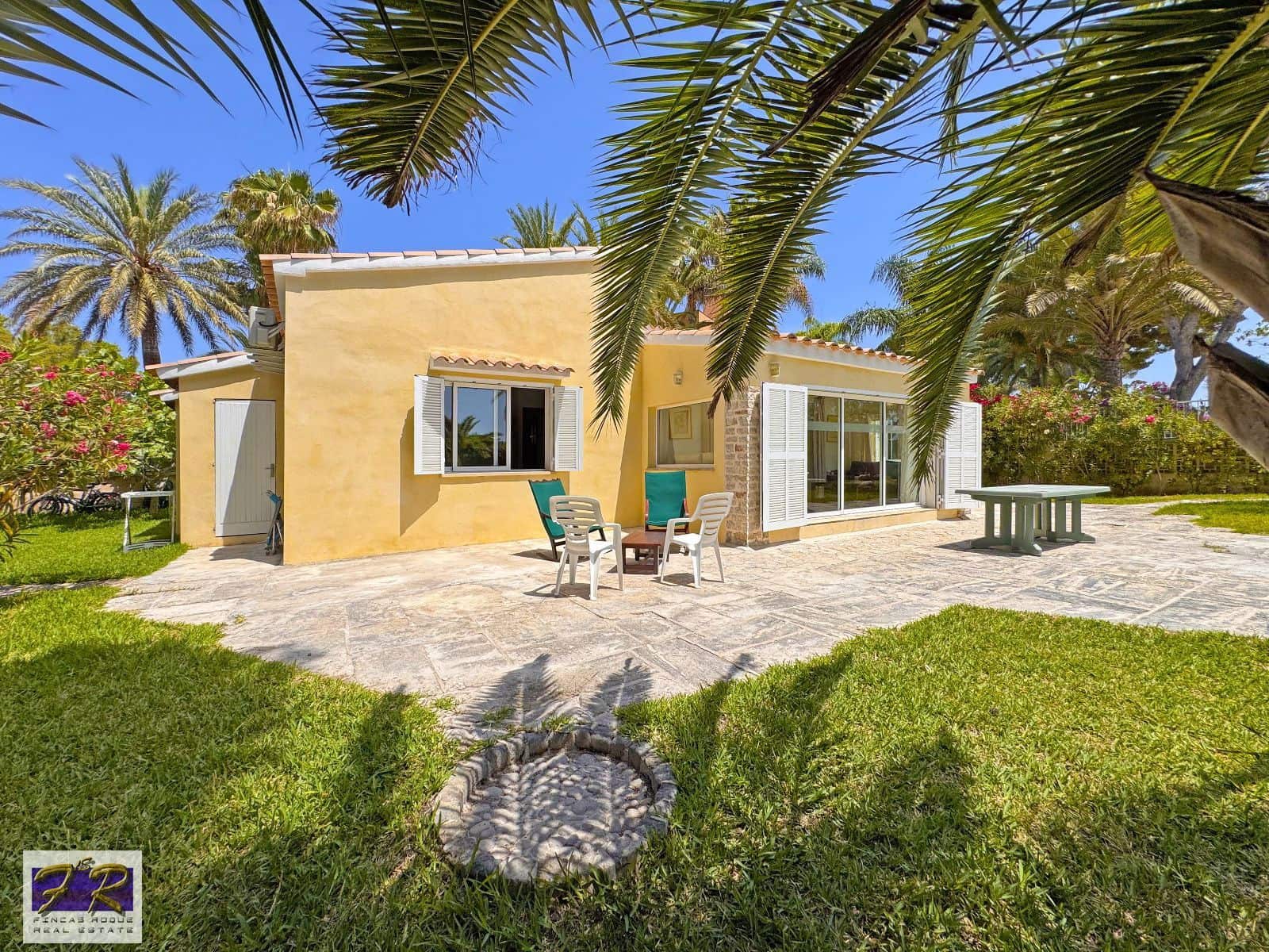 4 slaapkamer Villa te koop in Puerto de Alcudia - € 2.450.000 (Ref: 9066340)