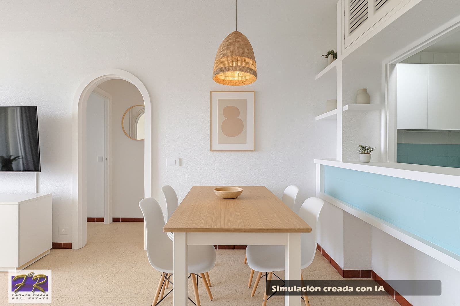 2 slaapkamer Flat te koop in Puerto de Alcudia met zwembad - € 280.000 (Ref: 9107841)