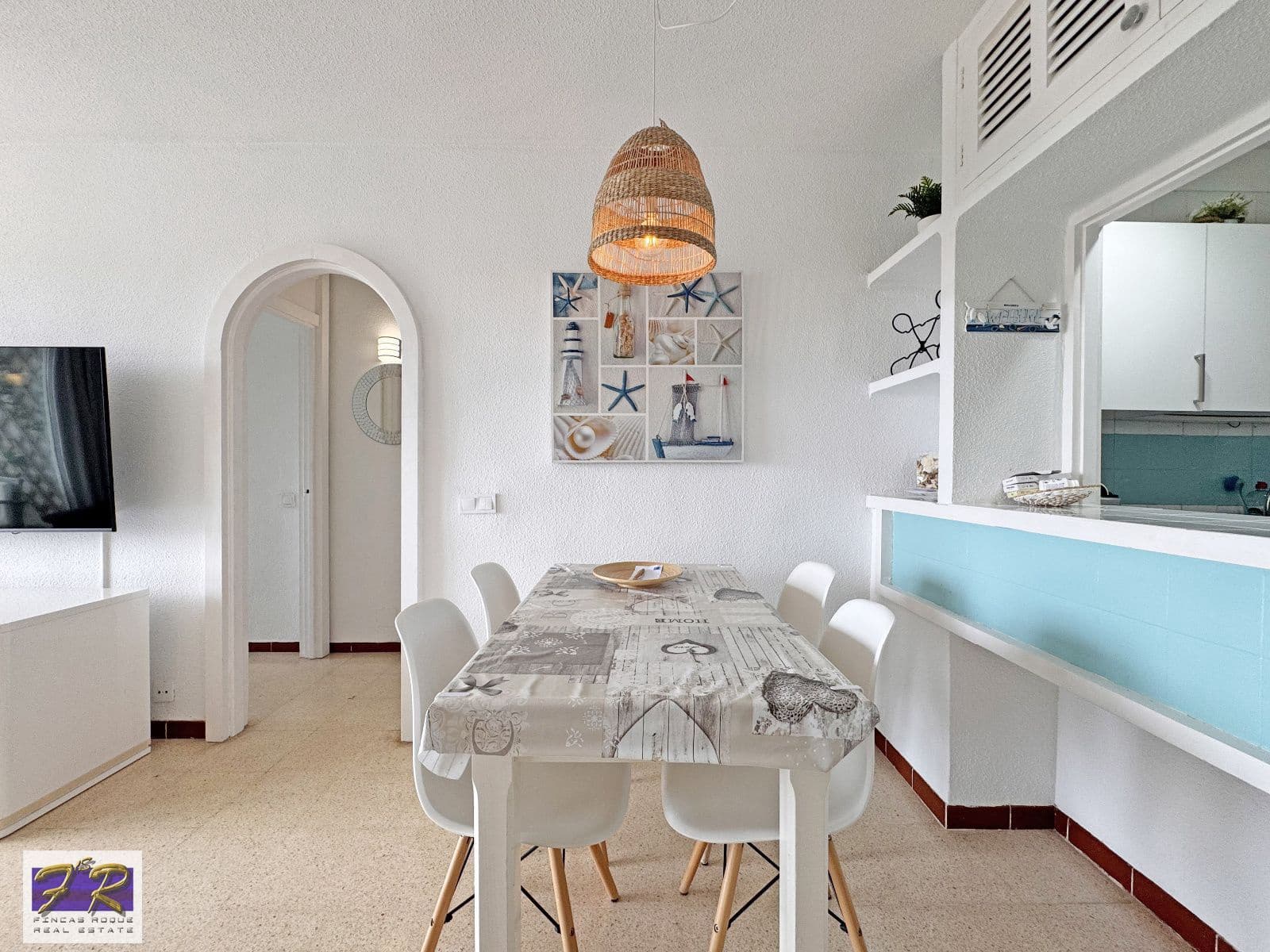 2 slaapkamer Flat te koop in Puerto de Alcudia met zwembad - € 280.000 (Ref: 9107841)