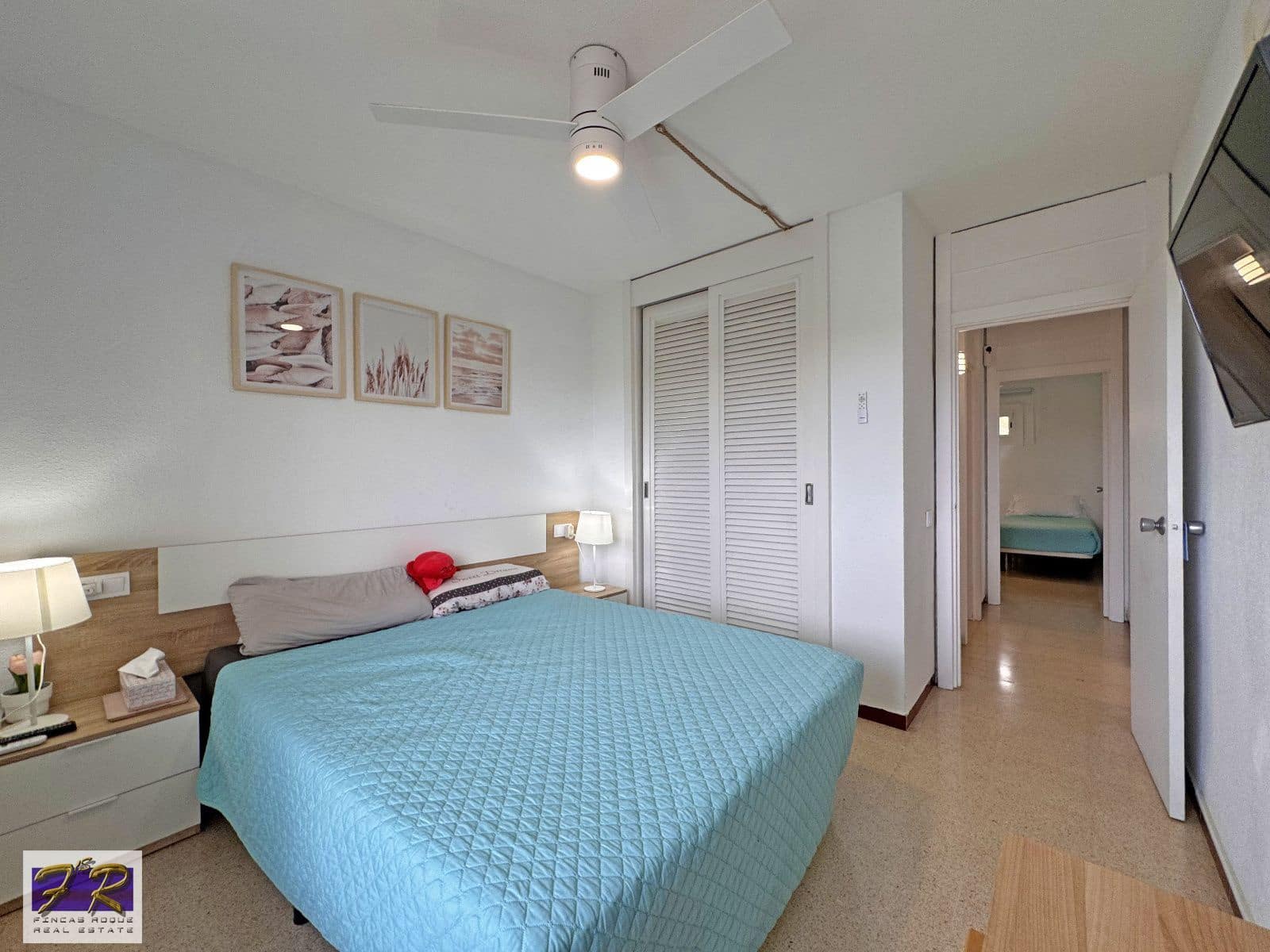 2 slaapkamer Flat te koop in Puerto de Alcudia met zwembad - € 280.000 (Ref: 9107841)