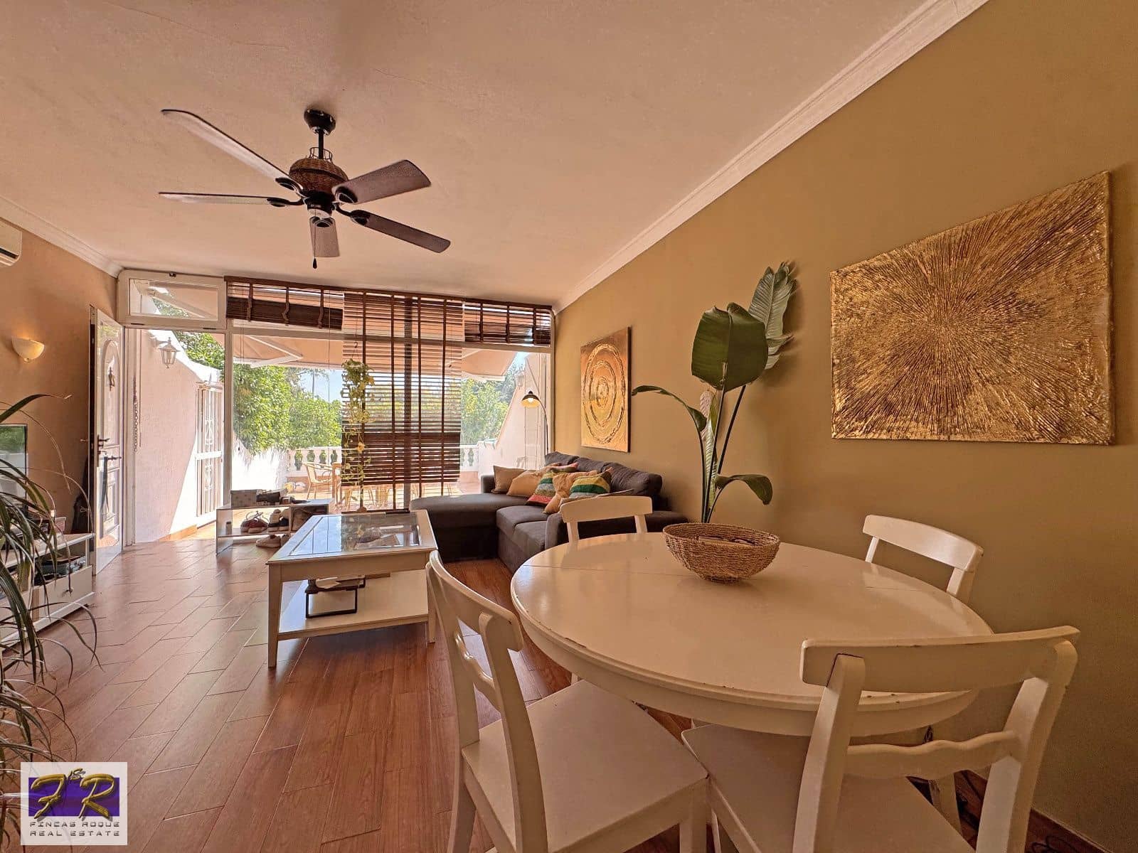 2 soverom Leilighet til salgs i Puerto de Alcudia - € 280 000 (Ref: 9242372)