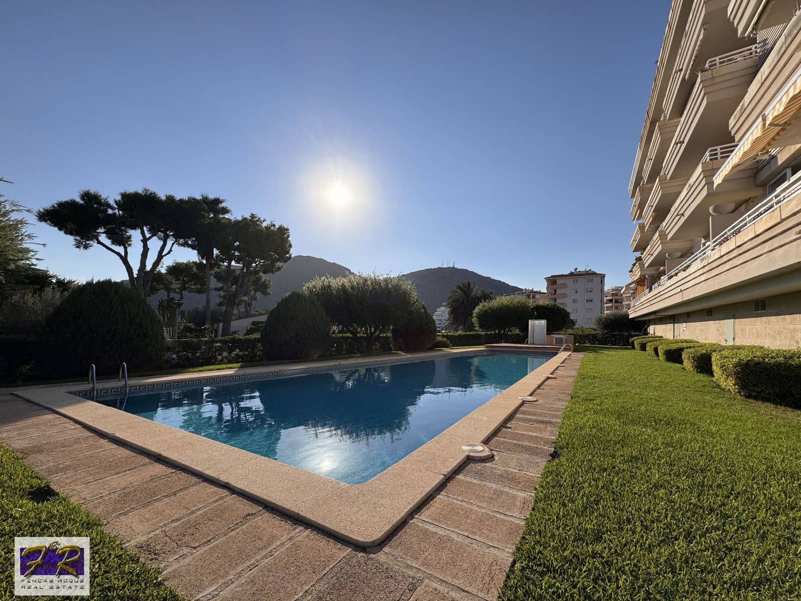 3 soveværelse Lejlighed til salg i Puerto de Alcudia med swimmingpool garage - € 418.500 (Ref: 9282687)