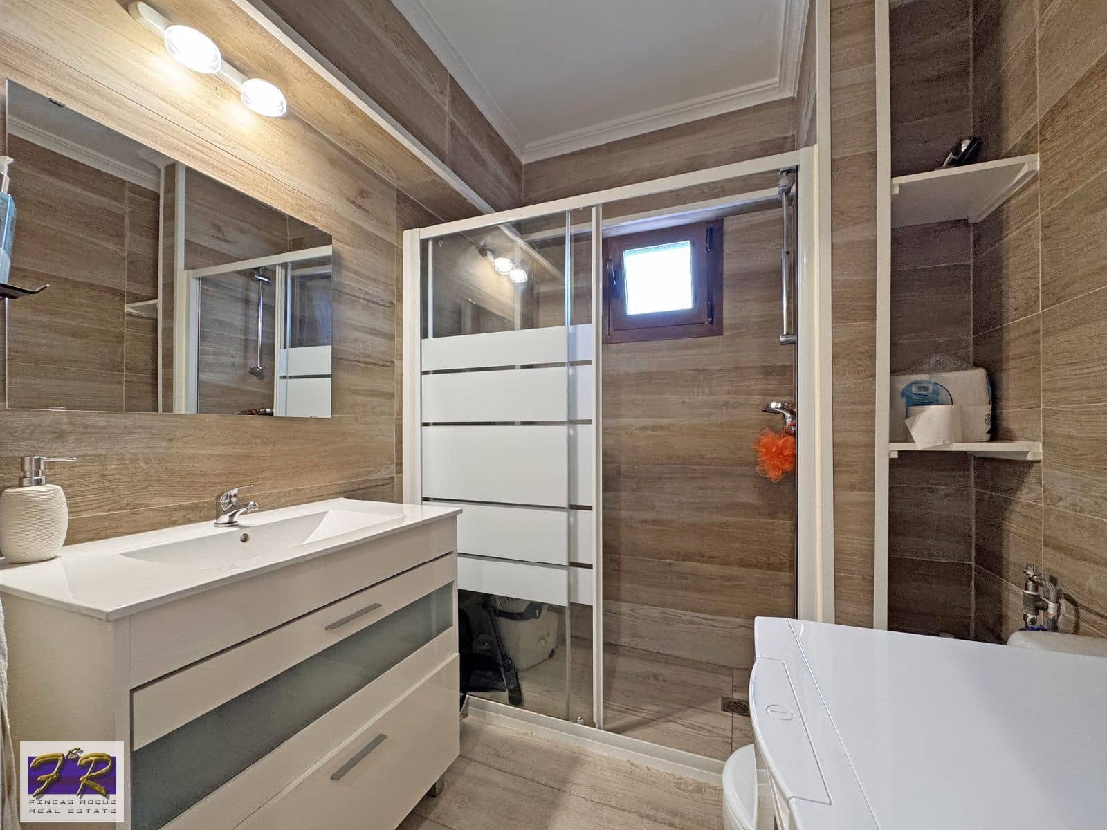 1 slaapkamer Flat te koop in Puerto de Alcudia met zwembad garage - € 309.000 (Ref: 9415310)