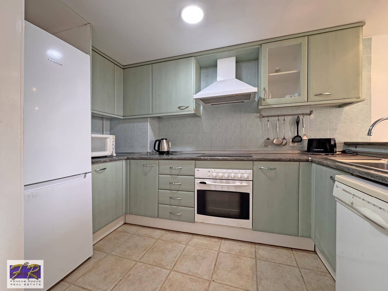 2 Zimmer Wohnung zu verkaufen in Puerto de Alcudia mit Pool Garage - 330.000 € (Ref: 9464935)