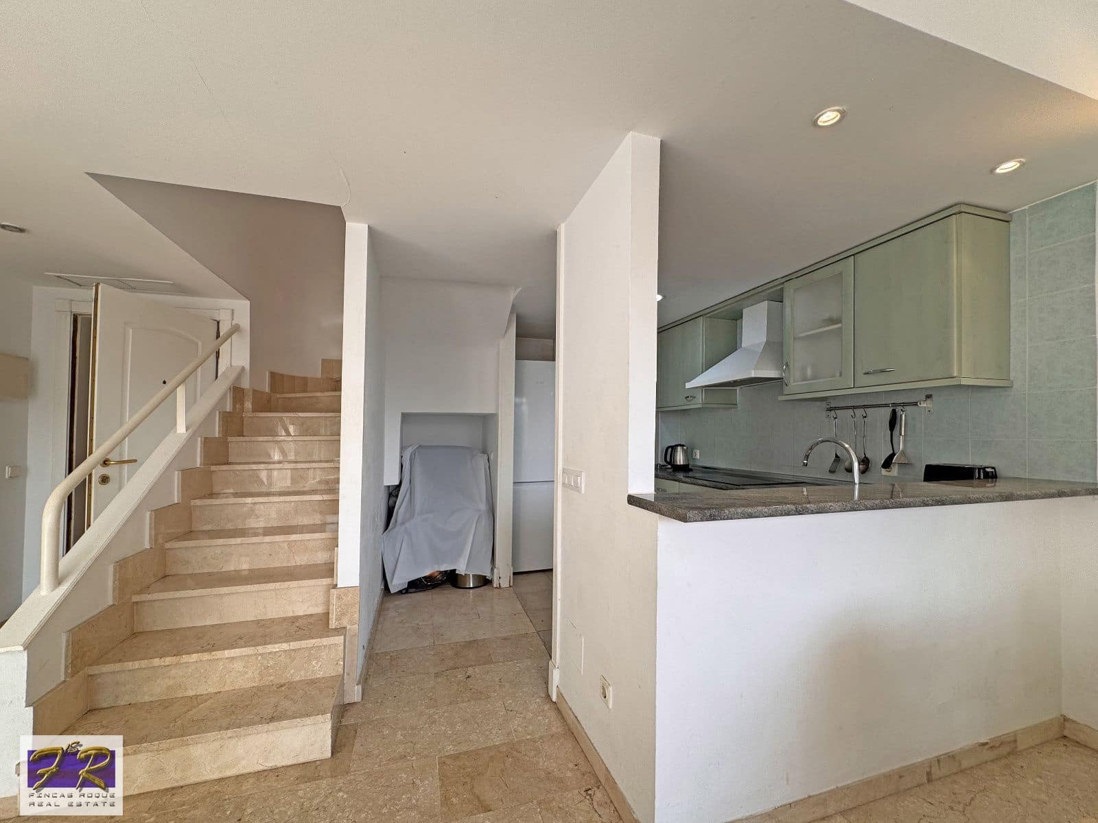 2 Zimmer Wohnung zu verkaufen in Puerto de Alcudia mit Pool Garage - 330.000 € (Ref: 9464935)