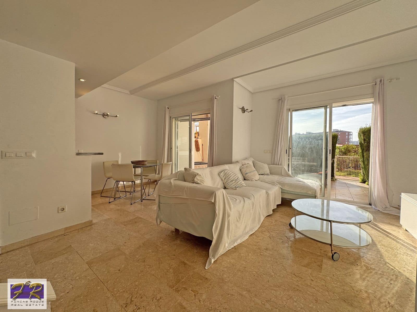 2 Zimmer Wohnung zu verkaufen in Puerto de Alcudia mit Pool Garage - 330.000 € (Ref: 9464935)