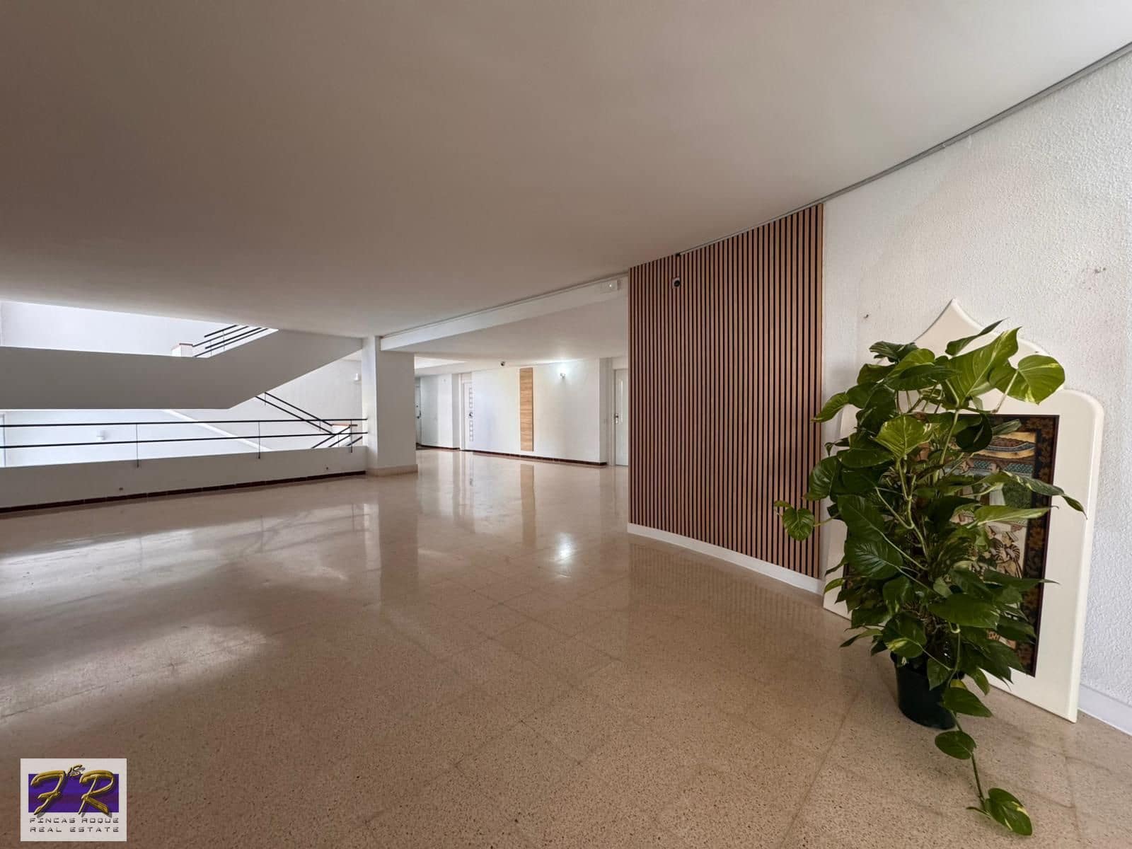 Piso en Puerto de Alcudia en venta con piscina - 169.000 € (Ref: 9467740)