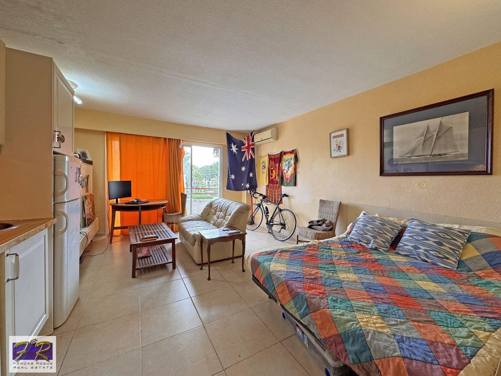 Lägenhet till salu i Puerto de Alcudia med pool - 160 000 € (Ref: 9468967)