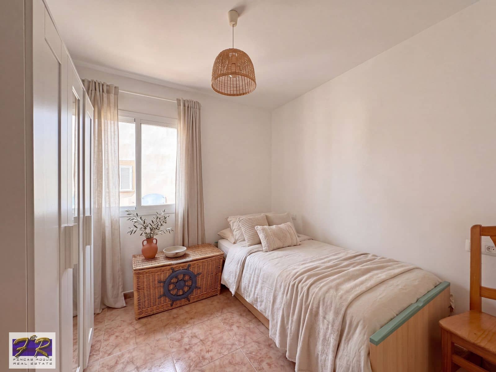 4 soveværelse Villa til salg i Puerto de Alcudia med garage - € 560.000 (Ref: 9841894)