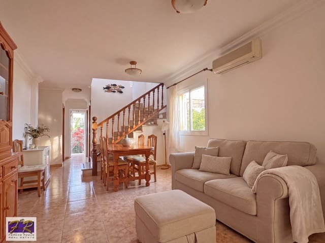 4 soveværelse Villa til salg i Puerto de Alcudia, Alcúdia med garage - € 560.000 (Ref: 9841894)
