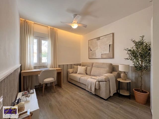 4 sypialnia Willa na sprzedaż w Puerto de Alcudia, Alcúdia z basenem garażem - 669 000 € (Ref: 9967119)