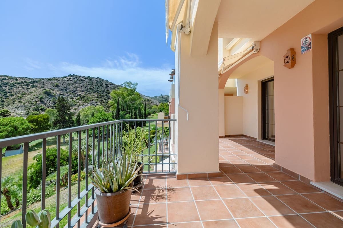 2 slaapkamer Appartement te koop in Marbella met zwembad garage - € 485.000 (Ref: 10034312)