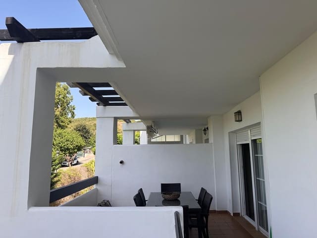 2 chambre Appartement à vendre à La Duquesa / Puerto de la Duquesa, Manilva avec piscine garage - 325 000 € (Ref: 10034313)