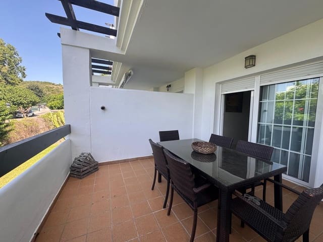 2 chambre Appartement à vendre à La Duquesa / Puerto de la Duquesa, Manilva avec piscine garage - 325 000 € (Ref: 10034313)