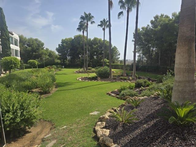 Apartamento de 2 habitaciones en Mijas en venta con piscina garaje - 290.000 € (Ref: 10057637)