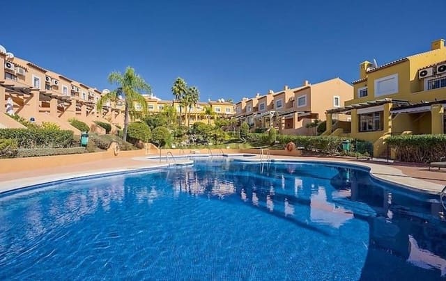 3 makuuhuone Omakotitalo myytävänä paikassa Mijas mukana uima-altaan 
autotalli - 540 000 € (Ref: 10057639)