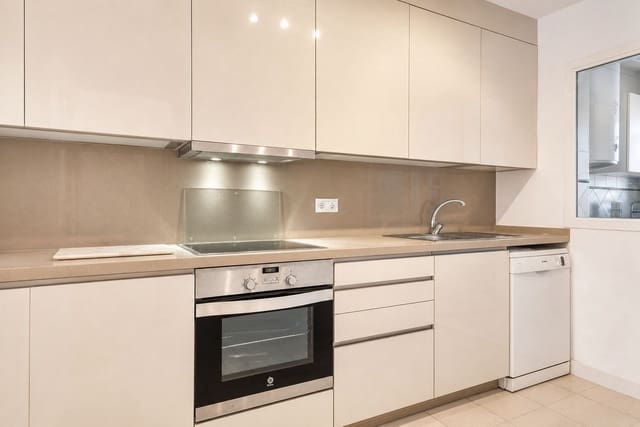 2 bedroom Apartment for sale in Mijas with pool garage - € 340,000 (Ref: 10057640)