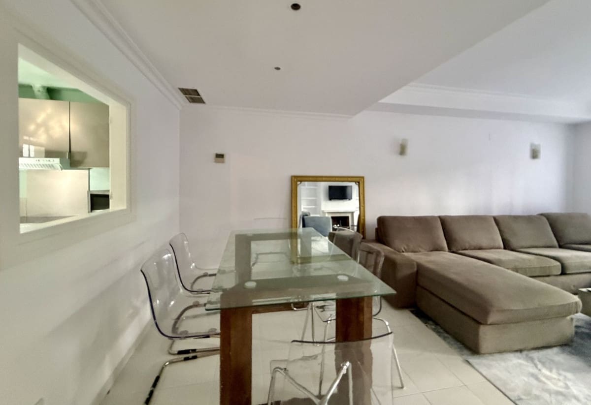 Casa de 3 habitaciones en Marbella en venta con piscina garaje - 675.000 € (Ref: 10057642)