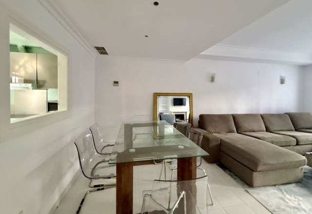 Casa de 3 habitaciones en Marbella en venta con piscina garaje - 675.000 € (Ref: 10057642)