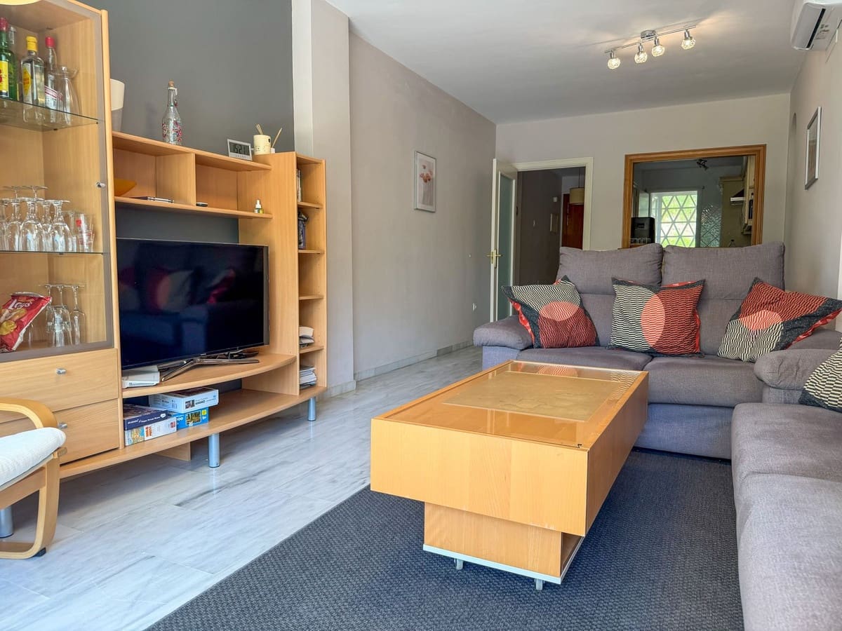 Apartamento de 2 habitaciones en Mijas en venta con piscina garaje - 325.000 € (Ref: 10100453)