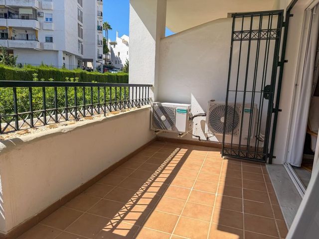 2 sypialnia Apartament na sprzedaż w Mijas z basenem garażem - 325 000 € (Ref: 10100453)