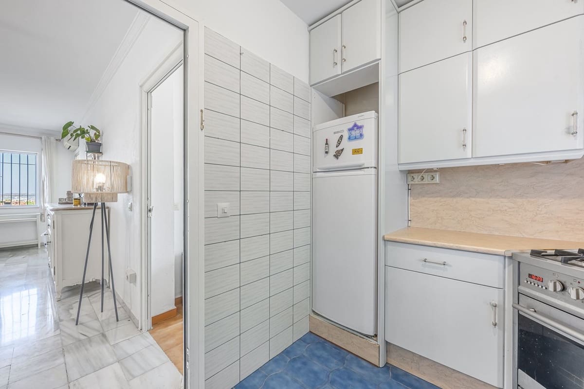 3 Zimmer Villa zu verkaufen in Fuengirola mit Pool Garage - 995.000 € (Ref: 10120759)