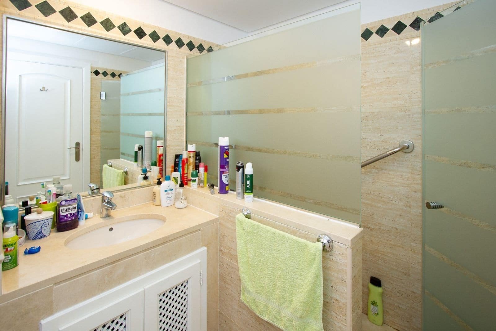 2 bedroom Apartment for sale in Marbella with pool garage - € 320,000 (Ref: 8541904)