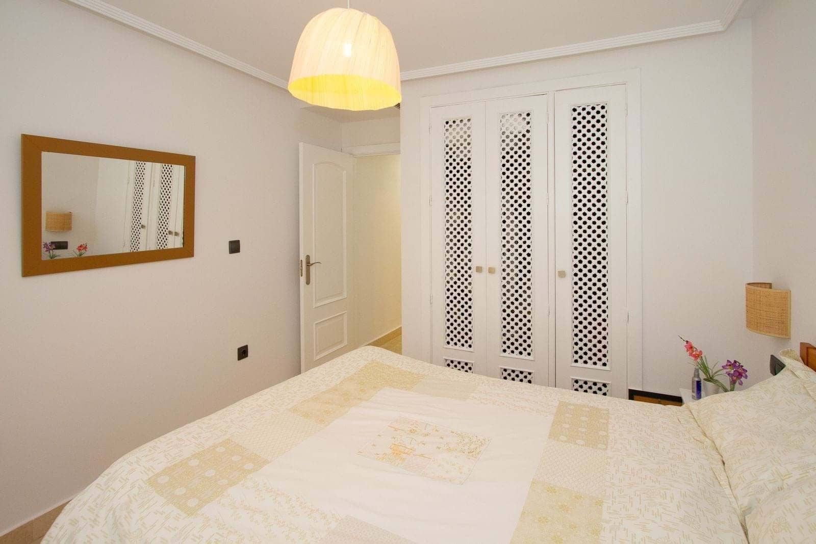 2 bedroom Apartment for sale in Marbella with pool garage - € 320,000 (Ref: 8541904)