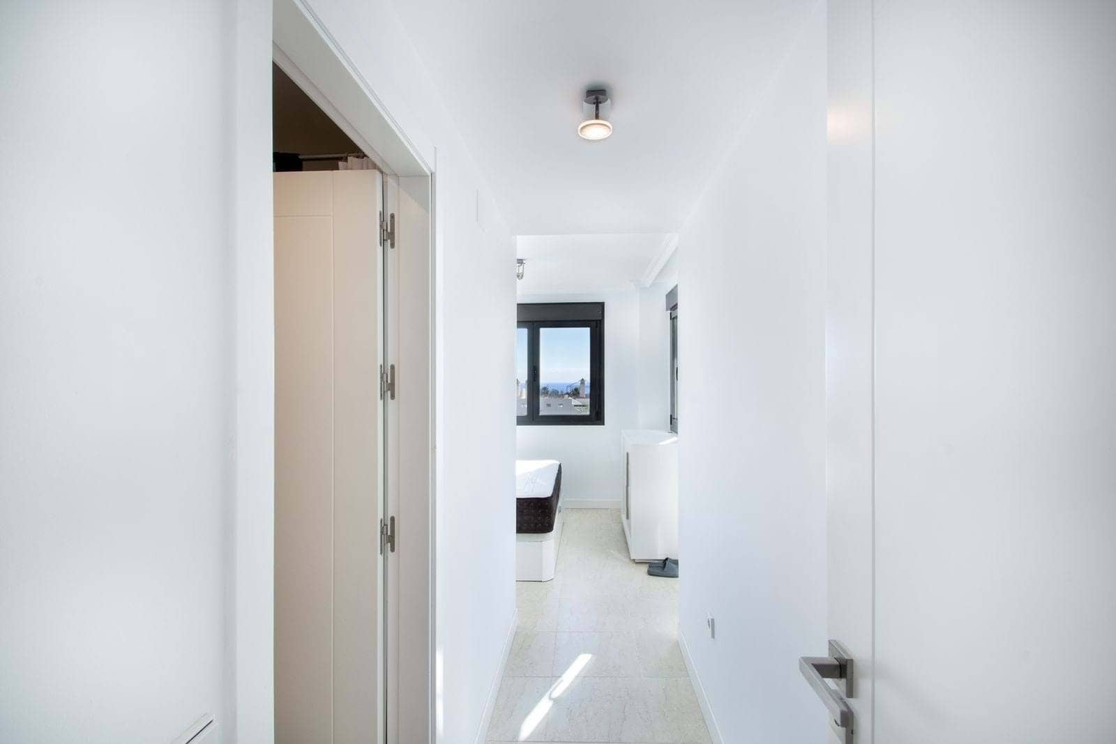 2 camera da letto Appartamento in vendita in New Golden Mile con piscina garage - 495.000 € (Rif: 8836093)