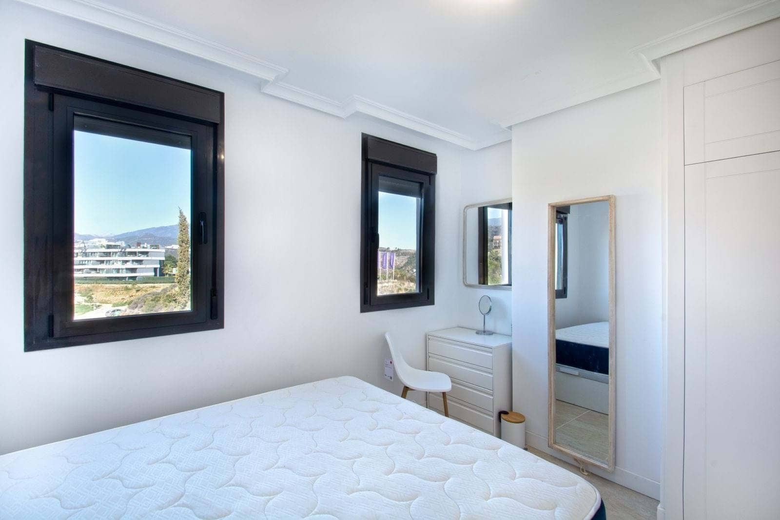 2 camera da letto Appartamento in vendita in New Golden Mile con piscina garage - 495.000 € (Rif: 8836093)