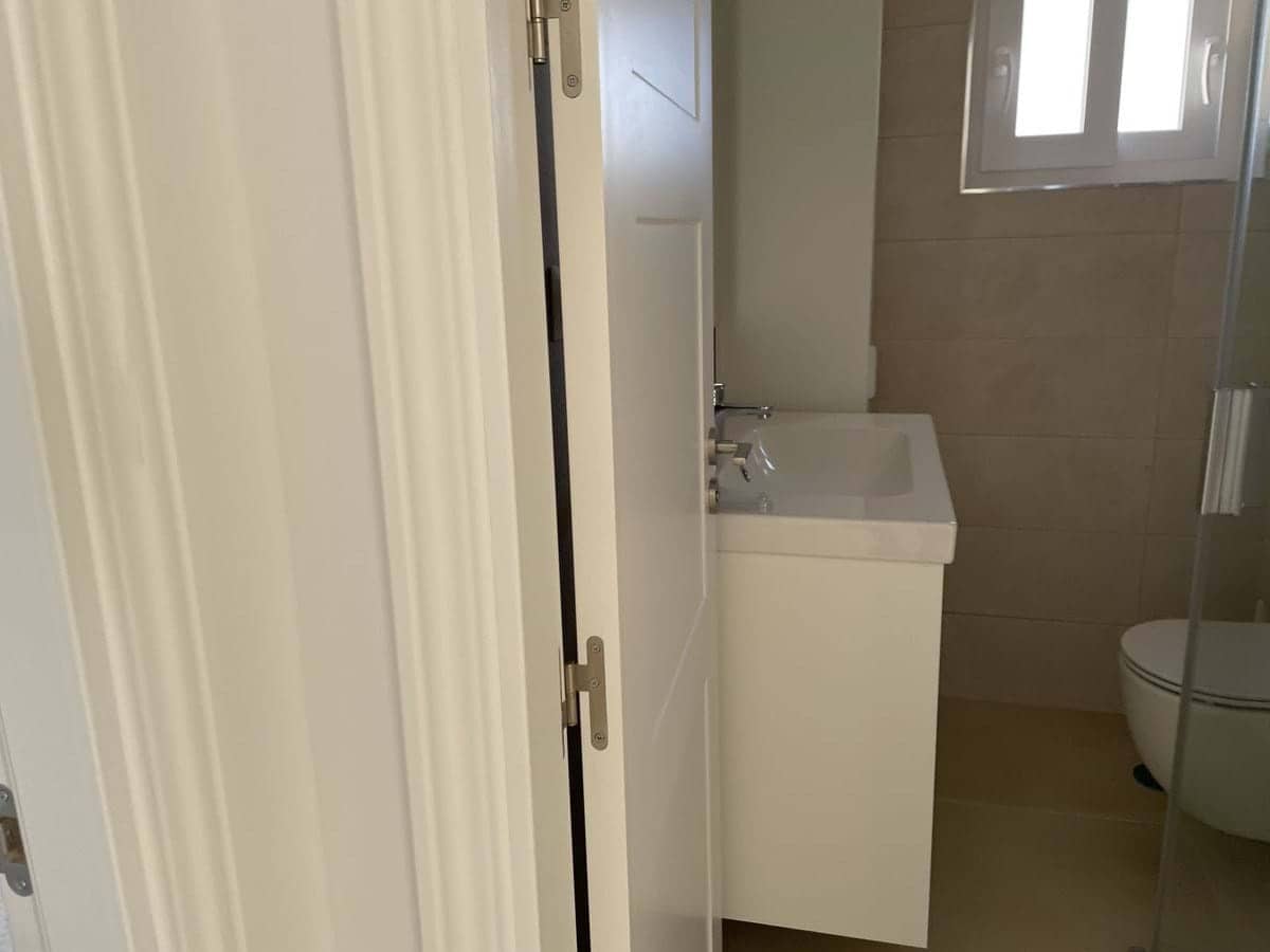 3 bedroom Apartment for sale in Manilva with garage - € 398,000 (Ref: 8862062)