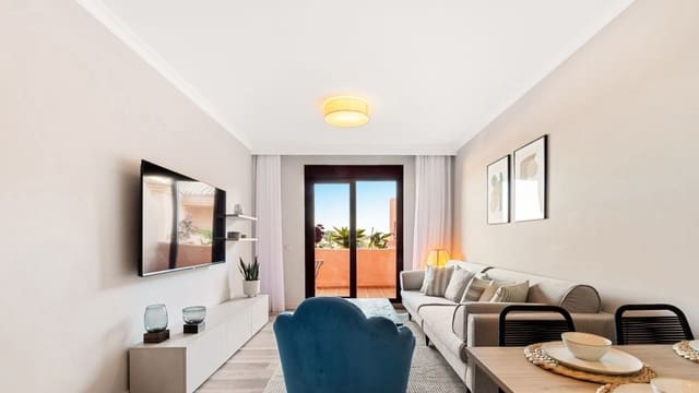 2 soveværelse Lejlighed til salg i Marbella med swimmingpool garage - € 360.000 (Ref: 8902893)