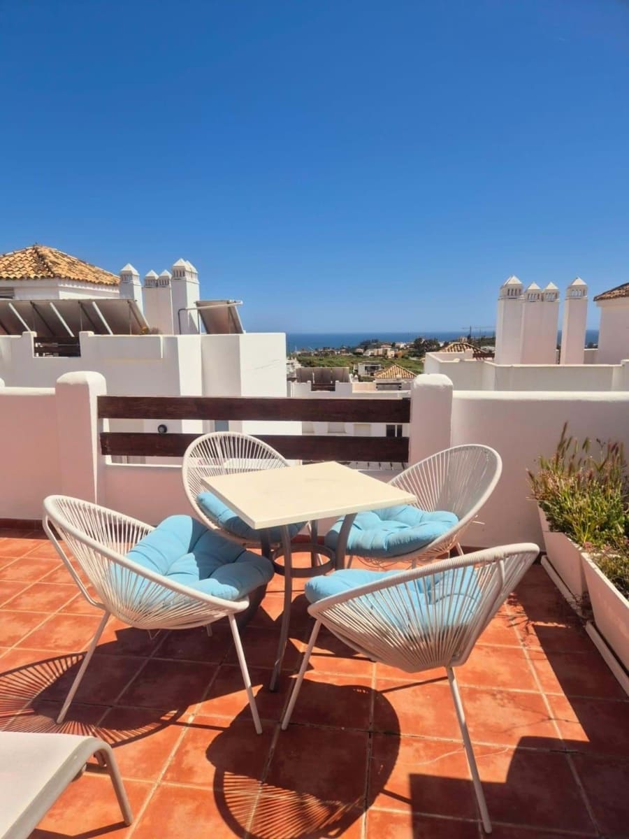 2 quarto Apartamento para venda em Estepona com piscina garagem - 299 000 € (Ref: 8973355)