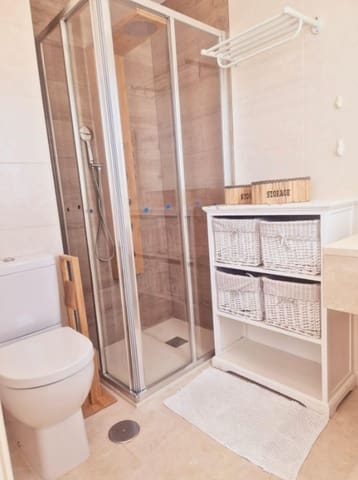 2 quarto Apartamento para venda em Estepona com piscina garagem - 299 000 € (Ref: 8973355)