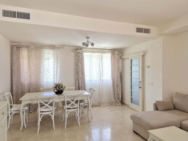 2 quarto Apartamento para venda em Estepona com piscina garagem - 299 000 € (Ref: 8973355)